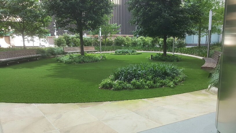 Professional artificial grass installation and synthetic turf services in Mansfield, TX for residential and commercial properties